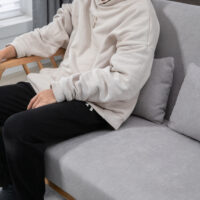 2-Sitzer Sofa Loveseat 130x75x78cm bis 200kg belastbar Grau - Robustes Loveseat-Sofa für zwei Personen, Grau.