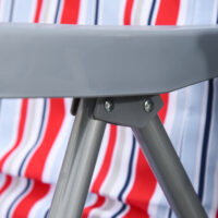 Zweier-Set rote, klappbare und verstellbare Liegestühle.