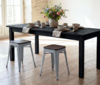 2er-Set Metallhocker mit Holzsitz stapelbar Industriedesign grau