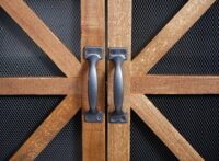 Apothekerschrank Holz & Metall 128x60x33cm Industrial Schrank