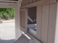 Hühnerstall 3-4 Hühner Jason Kunststoff Dach