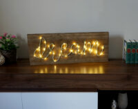 LED-Holzschild mit Beleuchtung ~ 28x72x3cm