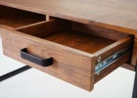 Schreibtisch HWC Bürotisch 121x70cm ~ Wildeiche-Optik