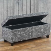 Aufbewahrungs-Truhe Kriens Textil 45x114x45cm Schriftzug grau