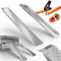 Set aus zwei stabilen Auffahrrampen mit 400kg Tragfähigkeit.