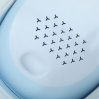 Babybadewanne faltbar 2er Set mit stabilem Gestell und rutschfestem Design Hellblau.