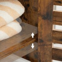 Vintage-Badezimmerschrank mit zwei Lamellentüren, klassisch und charmant.