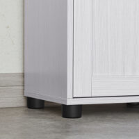 Badezimmerschrank mit Glastür, elegante Aufbewahrungslösung.