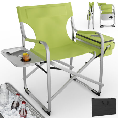Grüner Campingstuhl mit praktischem Tisch und Kühltasche.