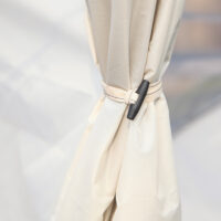 Campingzelt für 6–8 Personen, wasserdicht und geräumig, Farbe Blau.