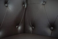 Chesterfield Lounge 2er Sofa Couch Braun - runde Füsse