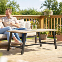 Couchtisch Outdoor rechteckig für Garten Metall Holzoptik braun