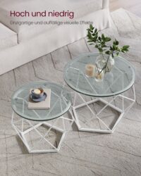Zweiteiliges rundes Wohnzimmertisch-Set für modernes Interieur.