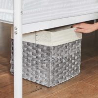 Weisses Metallbettgestell in 160x200 cm für ein stilvolles Schlafzimmer.