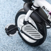 Rosa 2-in-1 faltbares Dreirad mit Sonnendach, ideal für Kinder von 1-5 Jahren. Es ist kompakt verstaubar und perfekt für unterwegs.