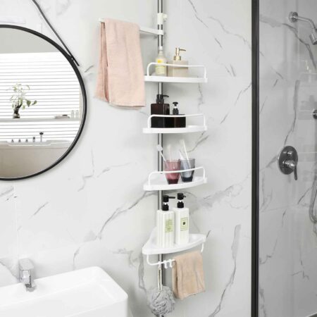 Höhenverstellbares Duschregal mit mehreren Ablagen für Shampoo und Duschzubehör.