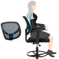 Ergonomischer Bürostuhl in Schwarz, komfortabel und höhenverstellbar.