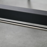 Esstisch ausziehbar klappbar mit Rollen bis 20kg belastbar Braun – Produktfoto zeigt modernes Design, hochwertige Materialien und funktionale Eigenschaften ideal für Wohn- oder Arbeitsbereiche. Perfekt als Einrichtungsinspiration oder zur Produktpräsentation in einem Onlineshop.