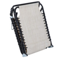 Beige, faltbare Sonnenliege mit 4-stufiger Verstellung.