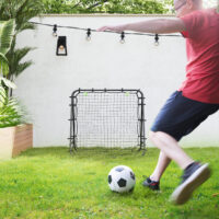 Schwarzer robuster Fussball Rebounder aus Stahl mit 5 einstellbaren Rückprallstufen für vielseitiges Training.