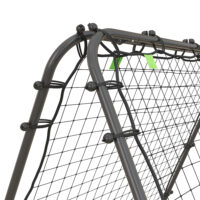 Schwarzer robuster Fussball Rebounder aus Stahl mit 5 einstellbaren Rückprallstufen für vielseitiges Training.