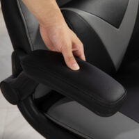 Gamingstuhl ergonomisch mit Kopf- & Lendenkissen Schwarz-Grau – Produktfoto zeigt modernes Design, hochwertige Materialien und funktionale Eigenschaften ideal für Wohn- oder Arbeitsbereiche. Perfekt als Einrichtungsinspiration oder zur Produktpräsentation in einem Onlineshop.