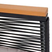 Gartenlounge Sofa mit Seilgeflecht und hellgrauen Polstern