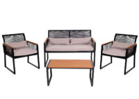 Gartenlounge Sofa mit Seilgeflecht und hellgrauen Polstern