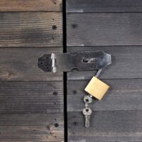 Geräteschuppen aus Holz anthrazit grau MVG-zertifiziert 180x250x93 cm