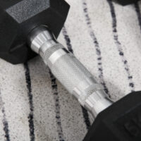 Gummihanteln Hexagon 2x 5 kg für effektives Krafttraining, robustes und sicheres Design in Schwarz.