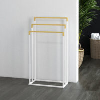 Weisser freistehender Handtuchhalter aus Stahl und Bambus mit 3 Stangen