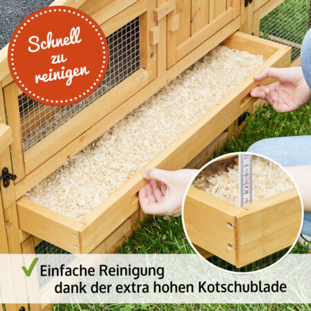 Doppeltes Freigehege mit Hasenstall, bietet ausreichend Platz für Kleintiere.
