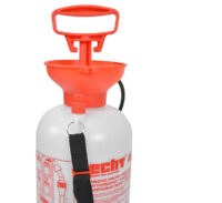 HECHT Drucksprüher mit robustem 5-Liter-Kunststoffbehälter.