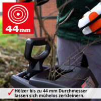 HECHT Elektro Gartenhäcksler mit großem 60 Liter Fangbehälter.