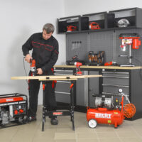 HECHT Klappbare Multifunktions Werkbank mit 100kg Traglast.