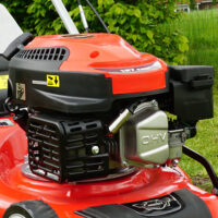 HECHT Benzin Rasenmäher 541 SW mit 4-Takt-Motor, 40 cm Schnittbreite, Radantrieb, 40-Liter-Fangkorb und 7-facher Höhenverstellung – kraftvoll, komfortabel und ideal für Rasenflächen bis 700 m².