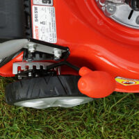 HECHT Benzin Rasenmäher 541 SW mit 4-Takt-Motor, 40 cm Schnittbreite, Radantrieb, 40-Liter-Fangkorb und 7-facher Höhenverstellung – kraftvoll, komfortabel und ideal für Rasenflächen bis 700 m².