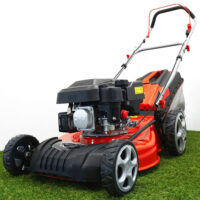 HECHT Benzin Rasenmäher 546 mit 2,5 kW 4-Takt-Motor, 46 cm Schnittbreite, 65-Liter-Fangkorb, 8-facher Höhenverstellung und robustem Stahlgehäuse – kraftvoll, komfortabel und ideal für Flächen bis 1.000 m².