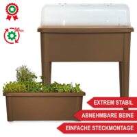 Braunes Hochbeet aus Kunststoff mit Schutzabdeckung.