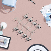 Metall-Hosenbügel, 4-stufig und verstellbar, ideal für Hosen, Röcke und Schals. Rutschfest mit PVC-beschichteten Clipspitzen für sicheren Halt.