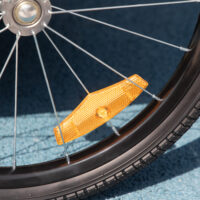 Grüner 2-in-1 Hundeanhänger, der auch als Buggy genutzt werden kann, bis 30kg belastbar, perfekt für grosse Hunde.