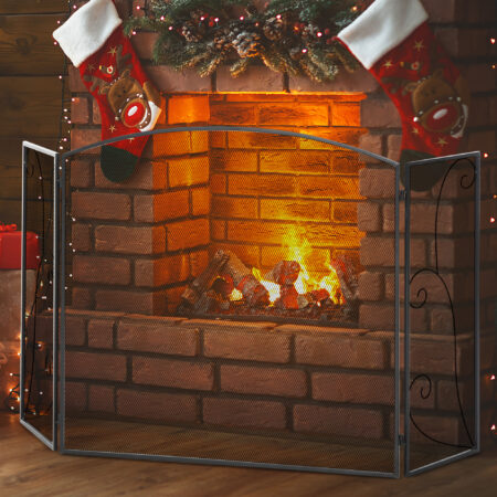 Kamingitter mit 3 Paneelen, klappbar, sicher und stabil in Schwarz.