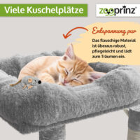 Stilvoller Katzenbaum Kätty in Hellgrau mit Kratzmöglichkeiten.