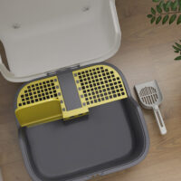 Cremeweisse Katzentoilette mit Deckel und Sieb, für Katzen bis 3.5kg.