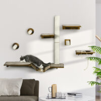 Braunes 8-teiliges Katzentreppen-Kletterwand-Set aus Sisal, als Katzenmöbel konzipiert, bietet einen anspruchsvollen Kletterparcours.