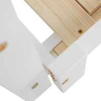 Weisses Kinderbett 90x200 cm mit zusätzlicher Liegefläche.