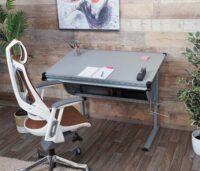 Höhenverstellbarer Kinderschreibtisch grau neigbar für Schüler