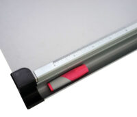 Höhenverstellbarer Kinderschreibtisch grau neigbar für Schüler