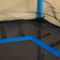 Blaues Kindertrampolin mit 163,5 cm Durchmesser, Sicherheitsnetz, empfohlen für Kinder von 3-10 Jahren