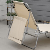 Beige, klappbare Sonnenliege mit Sonnenschutz.